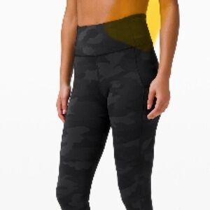 Lululemon - Heritage 365 Camo Deep Coal Capri leggings